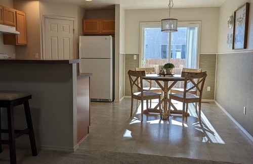 Caldwell Casa | Clean, Classy home in quiet neighborhood