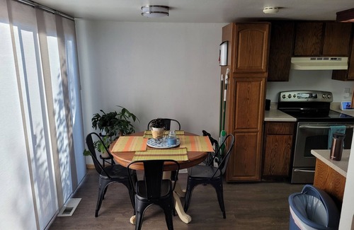 Douglas Casa | Clean & Comfortable 2 bedroom townhome with full amenities in Douglas, WY
