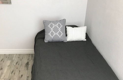 Coronado Casa | Clean & comfortable: Perfect for work / vacation