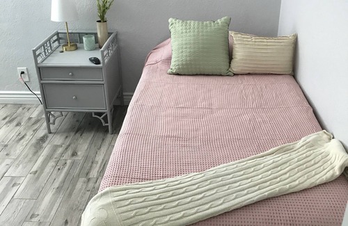Coronado Casa | Clean & comfortable: Perfect for work / vacation