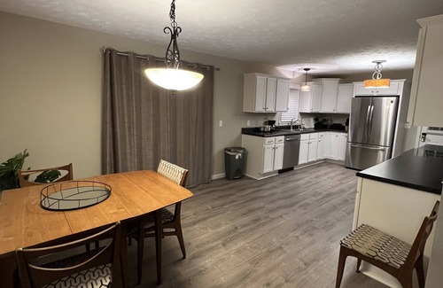 Elizabethtown Casa | Clean quite 3 bd 2 bath home in great location fully remodeled