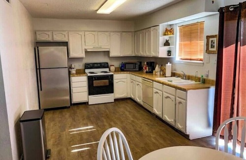 Lubbock Casa | ★Clean&Spacious★ 3BR/2.5BA ★Near TTU/UMC/CNTRL LBK
