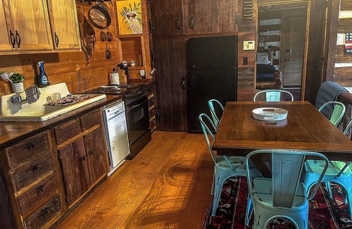 Jasper Casa | Clear Creek Rustic Cabin - Coming Soon!