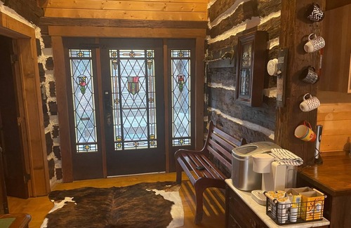 Jasper Casa | Clear Creek Rustic Cabin - Coming Soon!