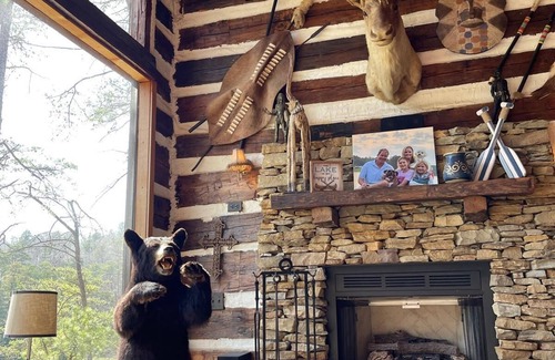 Jasper Casa | Clear Creek Rustic Cabin - Coming Soon!