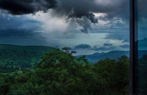 Pune Casa | Clear Mountains Properties