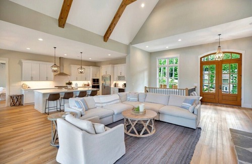West Union Casa | Clear Sail Way Haven