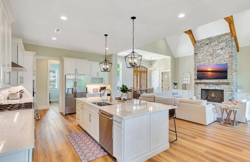 West Union Casa | Clear Sail Way Haven