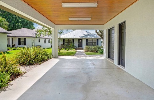 Florida South Atlantic Coast Casa | Clear your Brain on Tulane