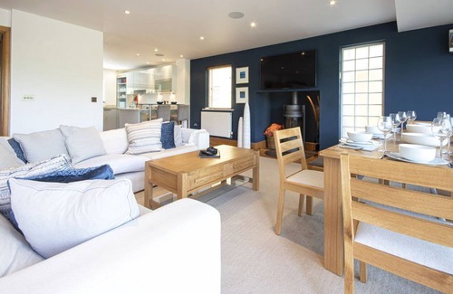 Cirencester Casa | Clearwater 67, Ortolan Villa (P)