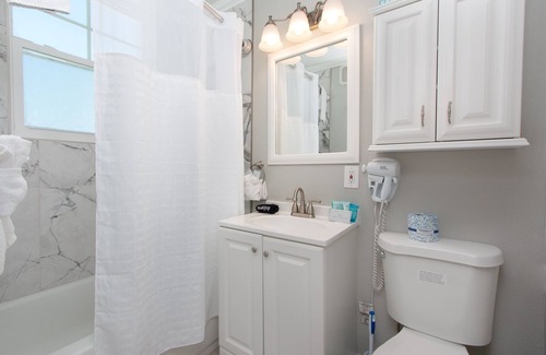 Clearwater Beach Condominio | Clearwater Beach Suites 204 1 Bedroom Condo by RedAwning