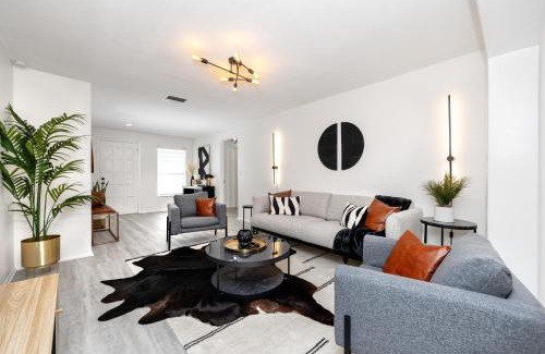 Clearwater Casa | Clearwater Cabana - Gorgeous Home with Heated Pool