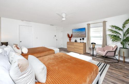 Clearwater Casa | Clearwater Cabana - Gorgeous Home with Heated Pool