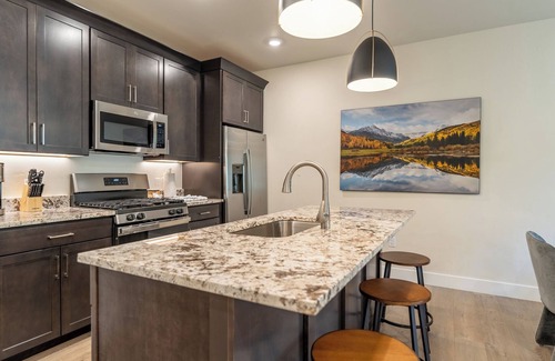 Lakeside Village Apartamento | Clearwater Lofts #102, Building 2 by Summit County Mountain Retreats
