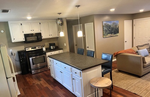 Northport Casa | Clearwater Loop Thirteen miles from University of Alabama.