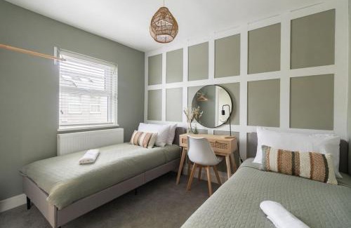 Cheltenham Casa | Cleeveland Retreat