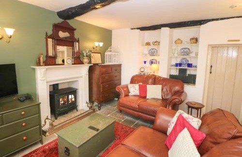 Baslow Casa | Clematis Cottage