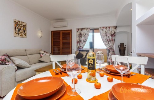 Correeira Apartamento | Clementina Apartment