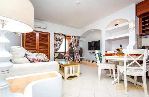 Correeira Apartamento | Clementina Apartment