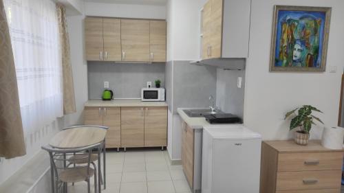 Szazhalombatta Apartamento | Clementine Apartman