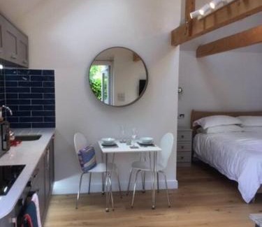 Cromer Casa | Cliff Lane Annexe: stylish in a perfect location.