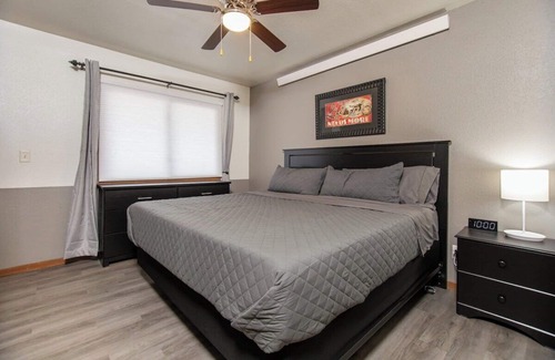 Rimrock Apartamento | *Cliff View Apts #4*Private Balcony*Lakes Nearby*