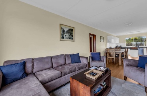Merimbula Casa | Cliffhanger - Pet Friendly!