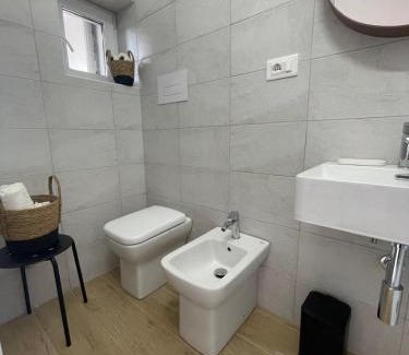 Sulmona Apartamento | Cliffhouse - Guest House