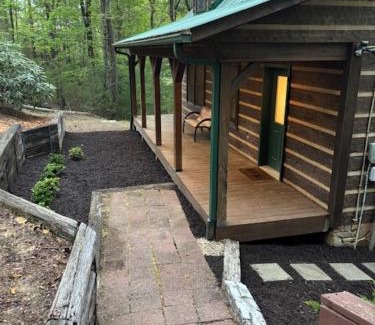 Ferguson Casa | Cliffside by Leatherwood Mountains Resort