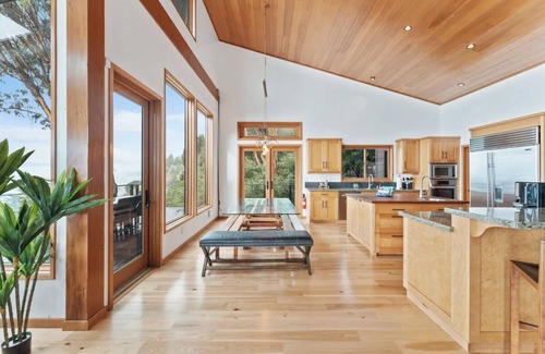 Big Sur Casa | Ocean Front Luxury Home ESPECIAL DE INVIERNO $ 795 (wkday) $ 1195 (wknd) exento de vacaciones
