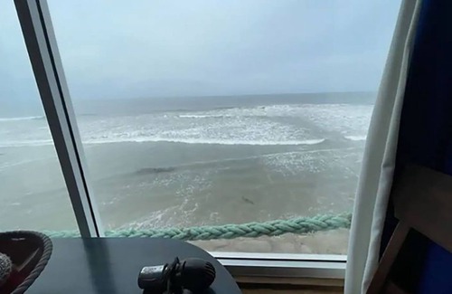 Playas de Rosarito Villa | Cliffside Retreat over the Pacific Ocean- Crashing waves & Spectacular Sunsets.