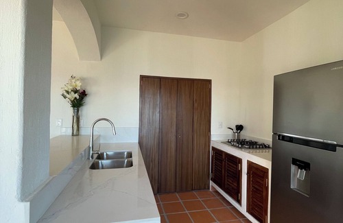 San Francisco Villa | Cliffside Villa, Casita, and Pool with Stunning Ocean Views