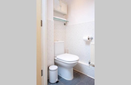 Clifton Casa | Clifton Jewel - 4 bed townhouse with parking. MyCityHaven