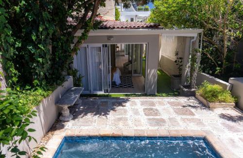 Clifton Villa | Clifton YOLO Spaces - Clifton Petite Villa