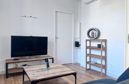 L'Hopital-le-Grand Apartamento | Clim, TV LED, iMac - T2 design 1 à 4 pers équipé