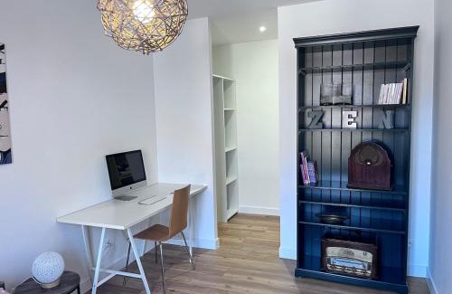 L'Hopital-le-Grand Apartamento | Clim, TV LED, iMac - T2 design 1 à 4 pers équipé