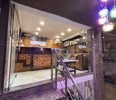 Mahipalpur Casa | Clink Villa