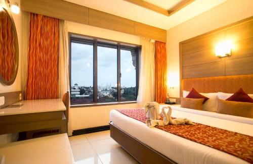 Velankanni Hotel | Clinton Park Inn