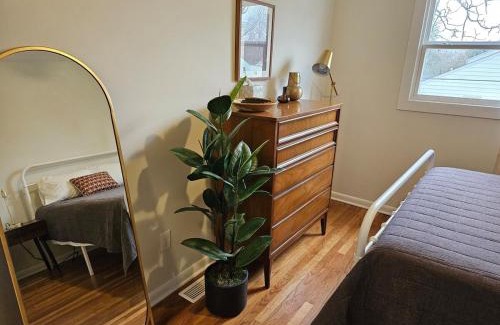 Sharon Heights Casa | Clintonville Charmer - Central, Arcade, Selfie Wall