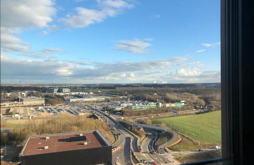Gasperich Apartamento | Breathtaking view Apartment 1 Bedroom & Spa & Pool & Gym & Parking
