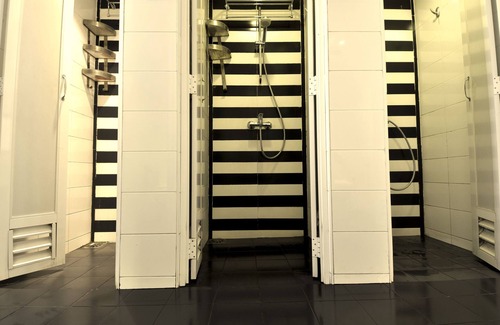 Bambalapitiya Hotel | Clock Inn Colombo