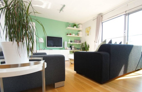 Brighton City Centre Cabaña | Clock Tower 2 Central by Brighton Holiday Lets