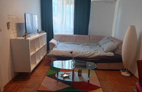 Zvezdara Apartamento | Clockwork Orange Apartman