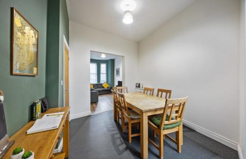 Gaeltacht Quarter Villa | Clondara Terrace Belfast