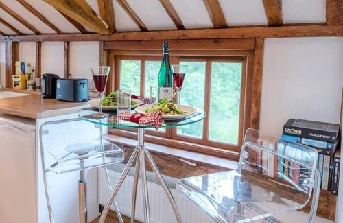 Woodbridge Apartamento | Clopton Hayloft - spacious apartment with Tennis C