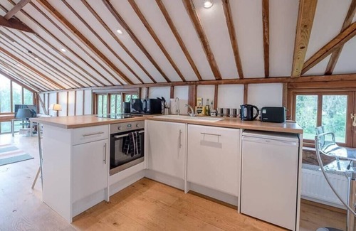 Woodbridge Apartamento | Clopton Hayloft - spacious apartment with Tennis C