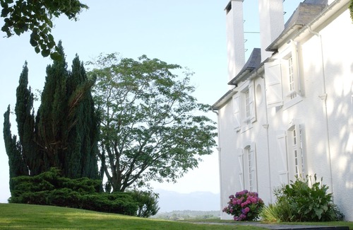 Jurancon Casa | Clos Mirabel Idílico C18 Manor House B & B o toda la casa + piscina para 10+ PAU