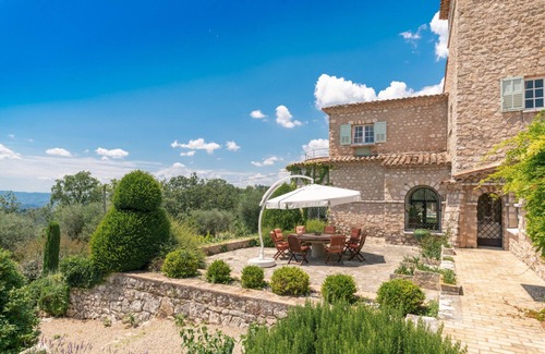 Chateauneuf-Grasse Villa | Clos Saint Jeaume