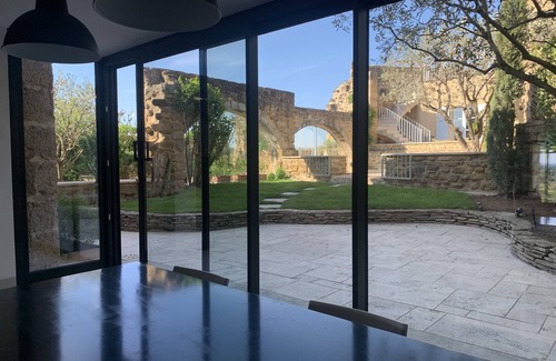 Grillon Casa | CLOS VIALLE la histórica GRILLO Aldea, 4 km de Grignan