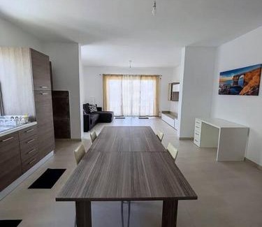Zejtun Apartamento | Close to Airport apartment
